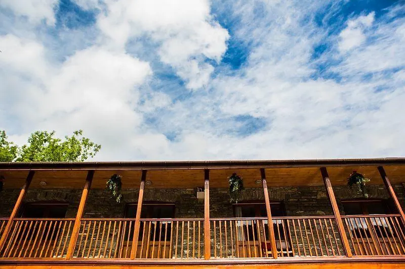 The Falcon Inn Retreat Aberdare Hotel