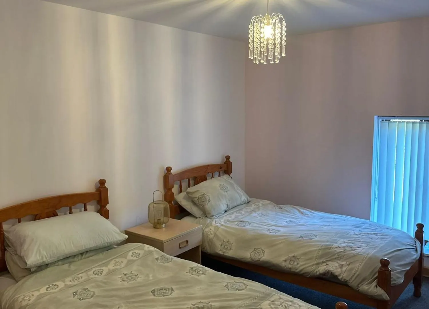 The Falcon Inn Retreat Aberdare Hotel